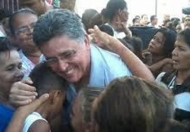 Niver de Jânio Natal será comemorado na orla norte de Porto Seguro Niver de Jânio Natal será comemorado na orla norte de Porto Seguro