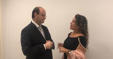 Secretário de Educação de Dória recebe Cordélia em São Paulo Secretário de Educação de Dória recebe Cordélia em São Paulo