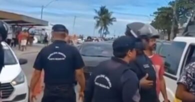 Donos de ônibus ganham ação na justiça e TJ-BA proibe lotação em Porto Seguro
