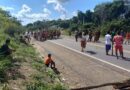 Pataxós atacam empresária e queimam caminhão na BR-101 na Bahia