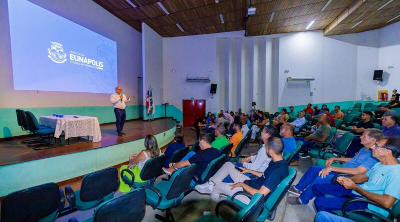 Eunápolis: prefeito apresenta a nova Avenida Fadini