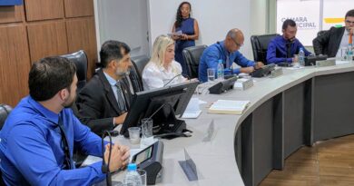 Aprovado em segunda votação Projeto de Lei de Regência de Classe para Professores em Eunápolis