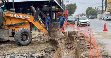 Eunápolis: Prefeitura realiza limpeza da rede de drenagem em diversos locais