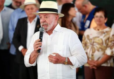 Lula ausente do 2 de julho em Salvador