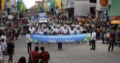 Desfile do 7 de setembro em Eunápolis mantém a tradição
