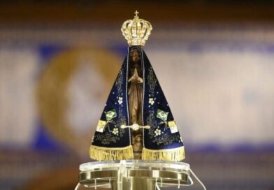 Nossa Senhora Aparecida é de esquerda ou de direita?